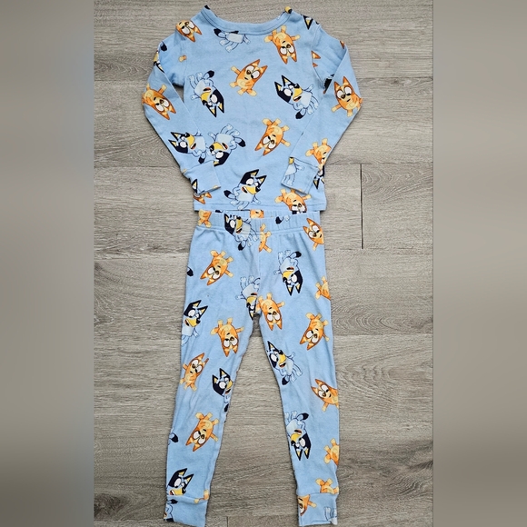 Bluey Girls Size 4 Pajamas Set Pink Blue Longsleeve Bingo Winter - Picture 3 of 4